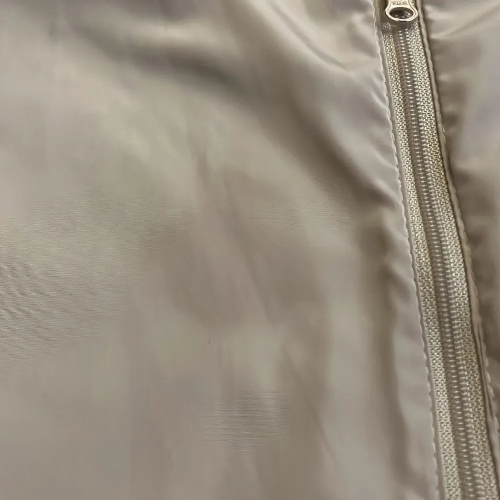 Soia & Kyo windbreaker jacket sz small - Image 4