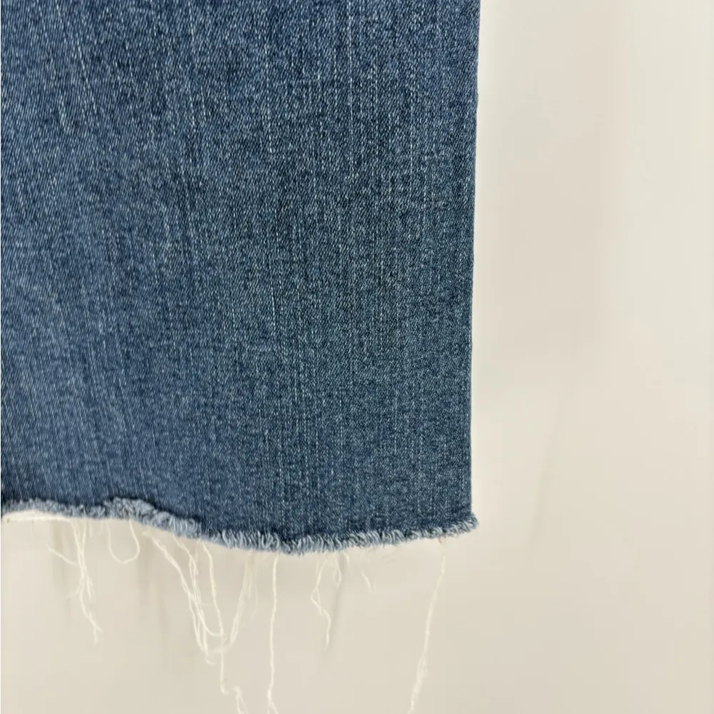 Madewell Women's Raw Hem Kick Out Cropped casual blue denim Jeans size 20(35) - Image 7