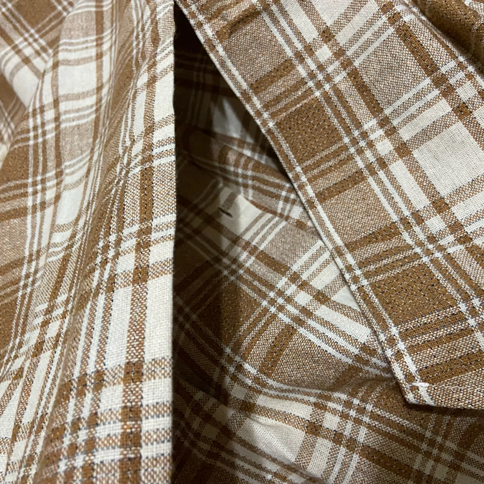 Tan beige cream plaid long flannel shacket overcoat fall layers western cozy Size M - Image 4