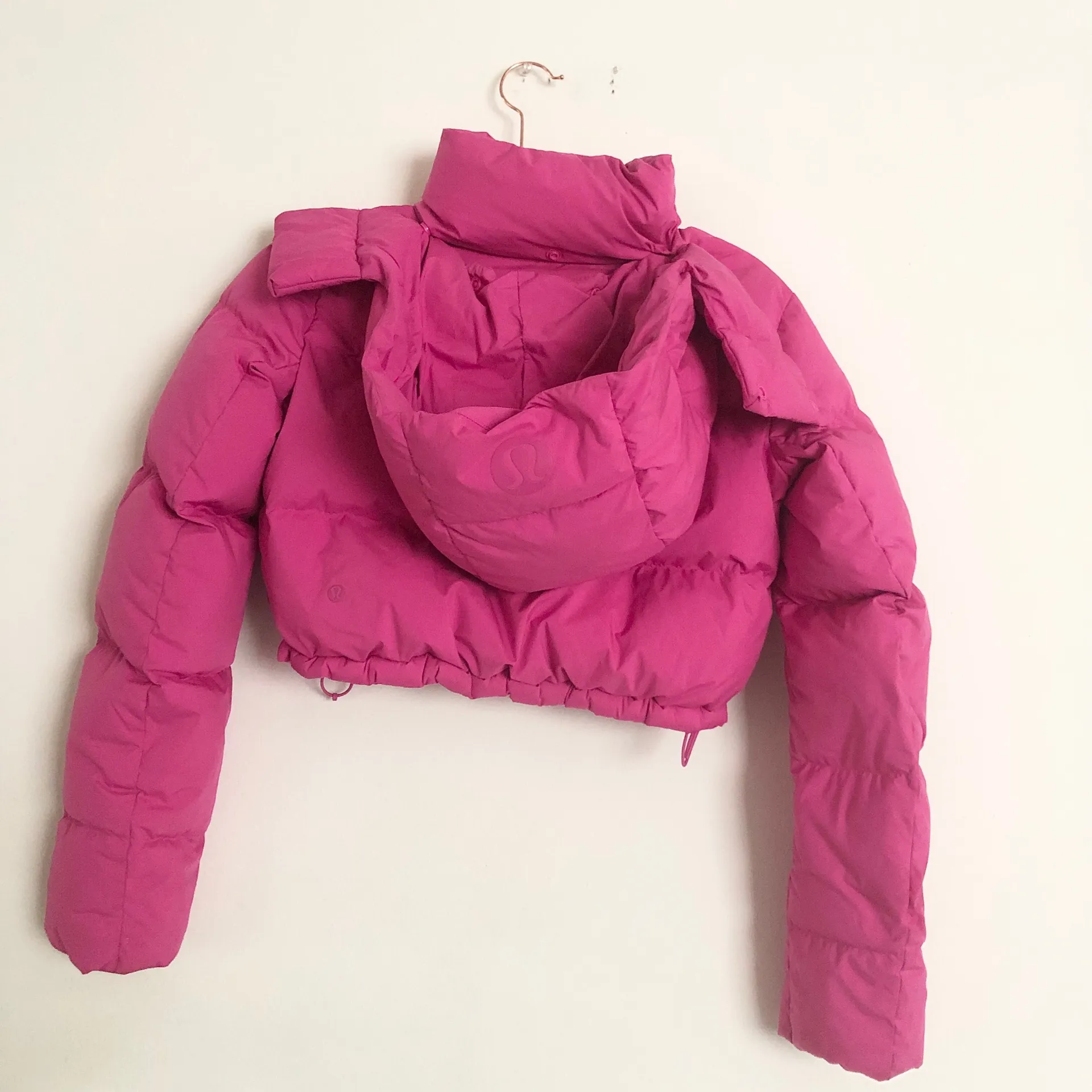 Lululemon  Wunder Puff Super-Cropped Jacket Sonic Pink 0 - Image 17