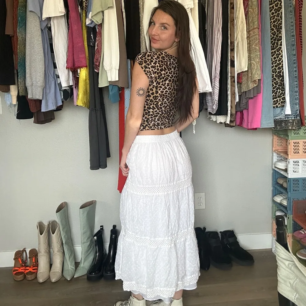 Studio West White Tiered Boho Maxi Skirt Size M - Image 5