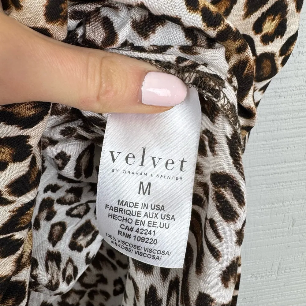 Velvet By Graham Spencer Leopard Animal Print Wrap Sleeveless Top Lace Trim M Brown Size M - Image 5