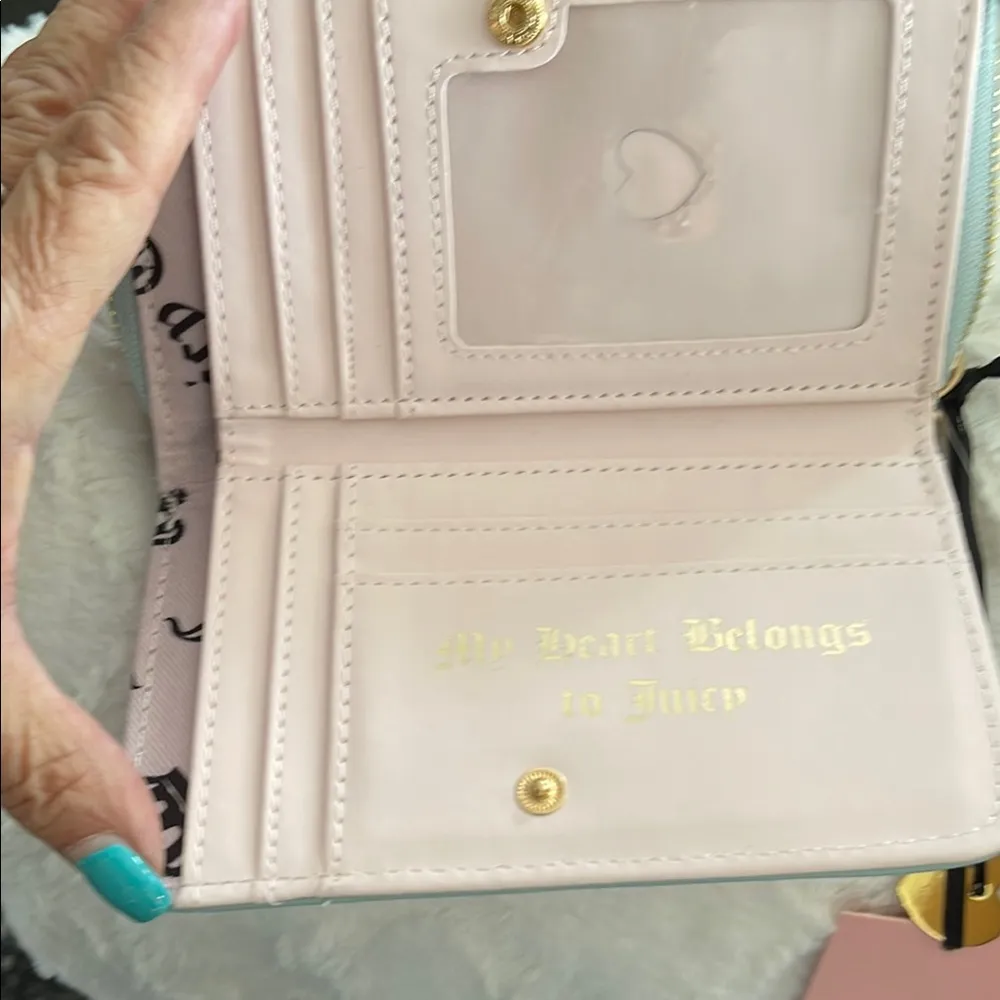 "My heart belongs to Juicy" Wallet NWT - Image 2
