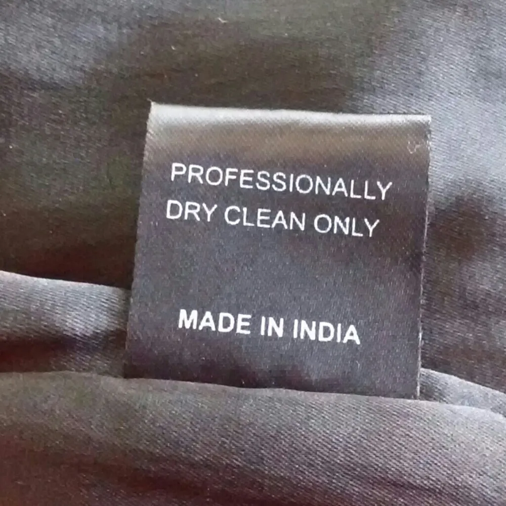 Hannah Jo Black Silk and Sequined Dress - Image 8