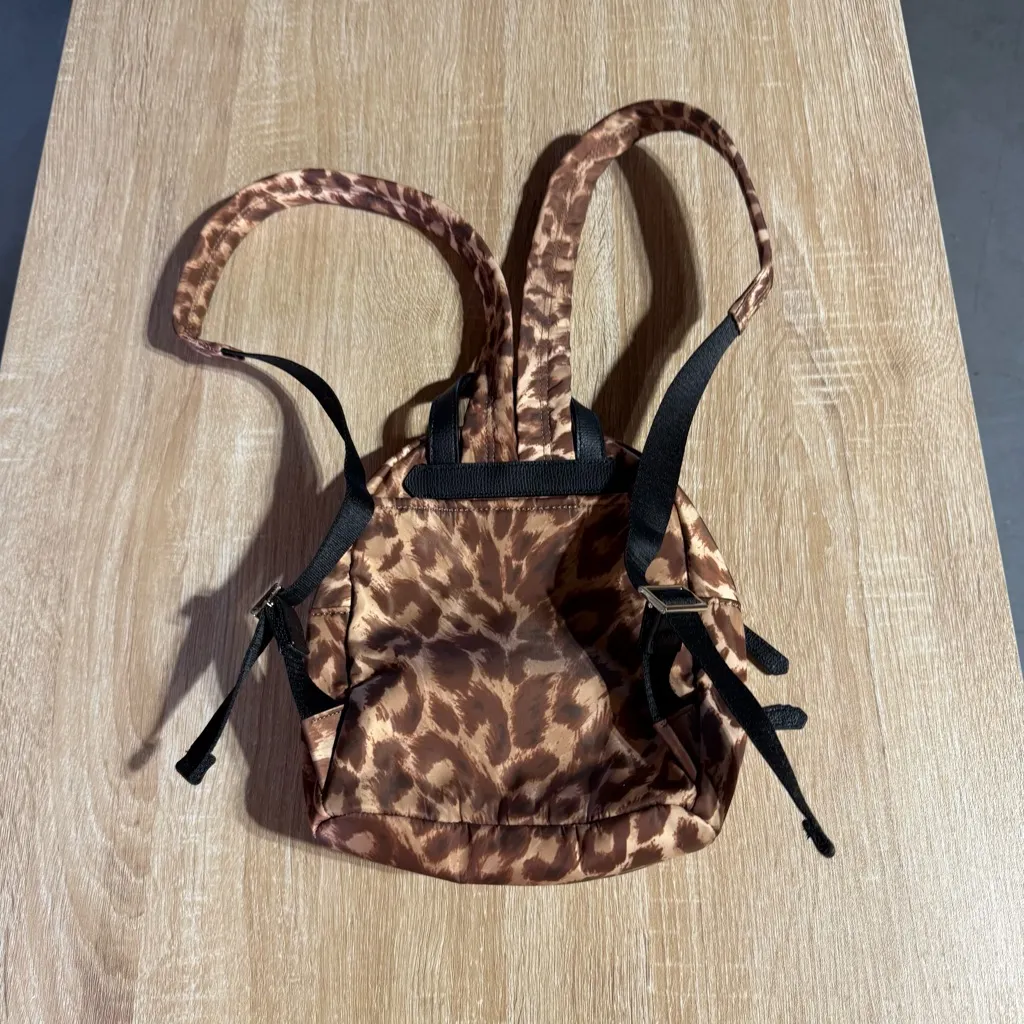 kate spade new york Taylor Leopard Print Mini Backpack EUC - Image 3