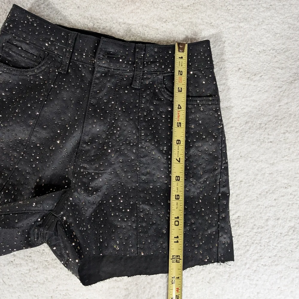 Vibrant Black Studded Women's Shorts Size 3 - Image 5