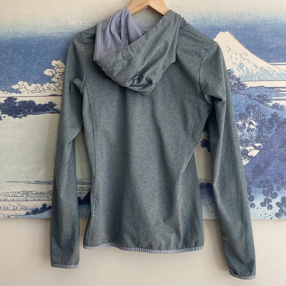 The North Face Size Small Gray Hooded Zip Up Sweatshirt - Image 6