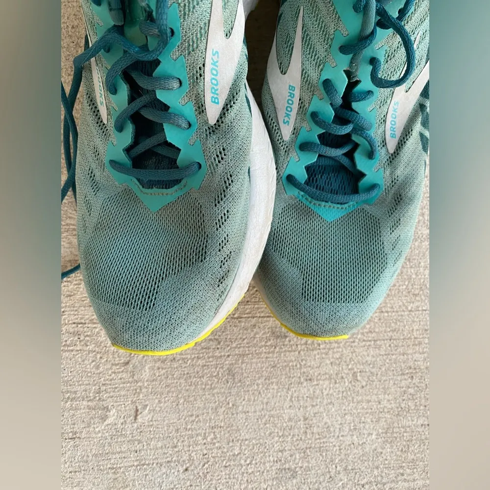 Brooks 1202851B365 Women’s Launch 6 Running Shoes Teal Size 9 - Image 4