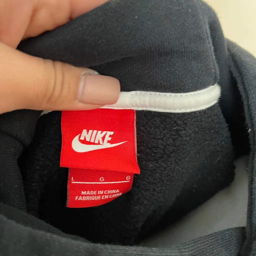 Nike Sweatshirt Color washed out Black Large - Image 7