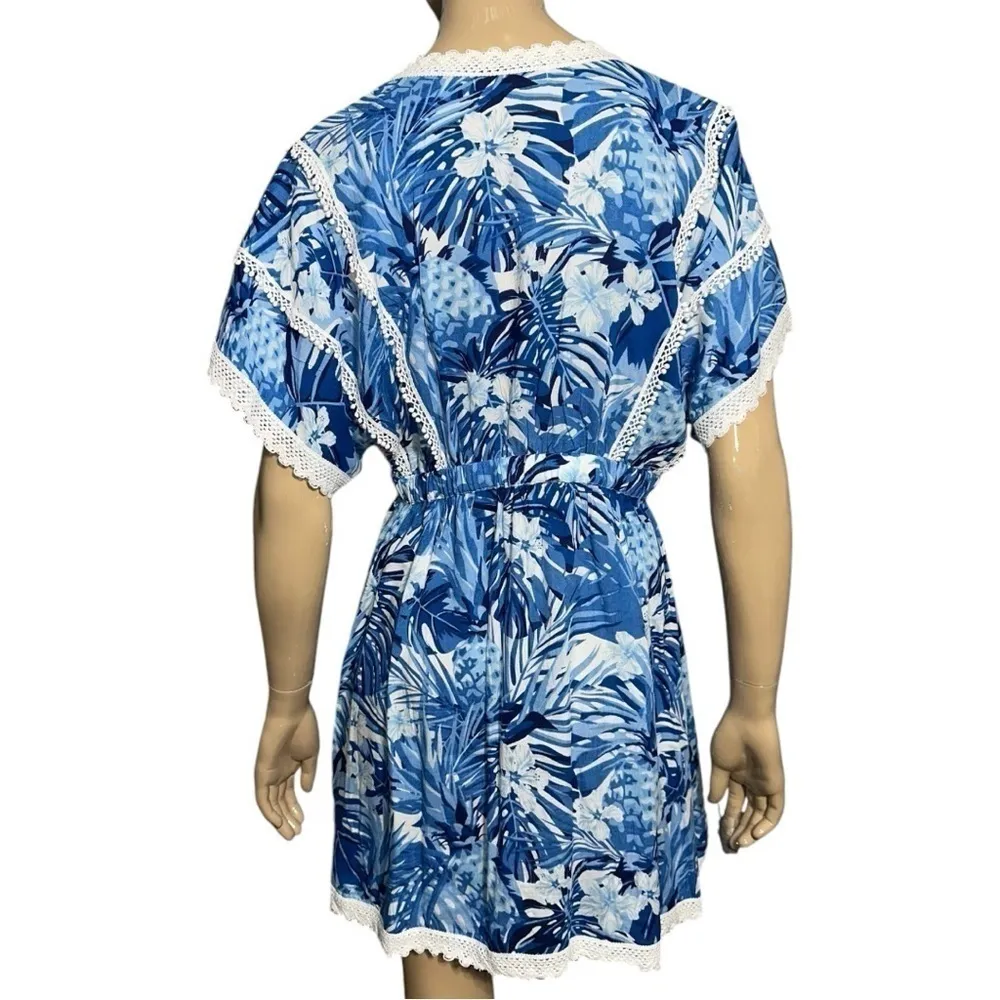 America & Beyond Women’s Size L Blue White Embroidered Lace Surplice Neck Dress Size L - Image 3