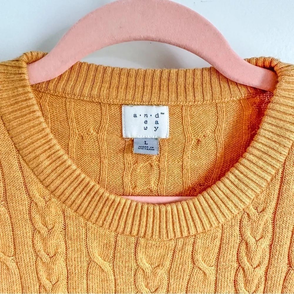 A New Day Mustard Yellow Cable Knit Crew Neck Preppy Sweater sz Large - Image 2