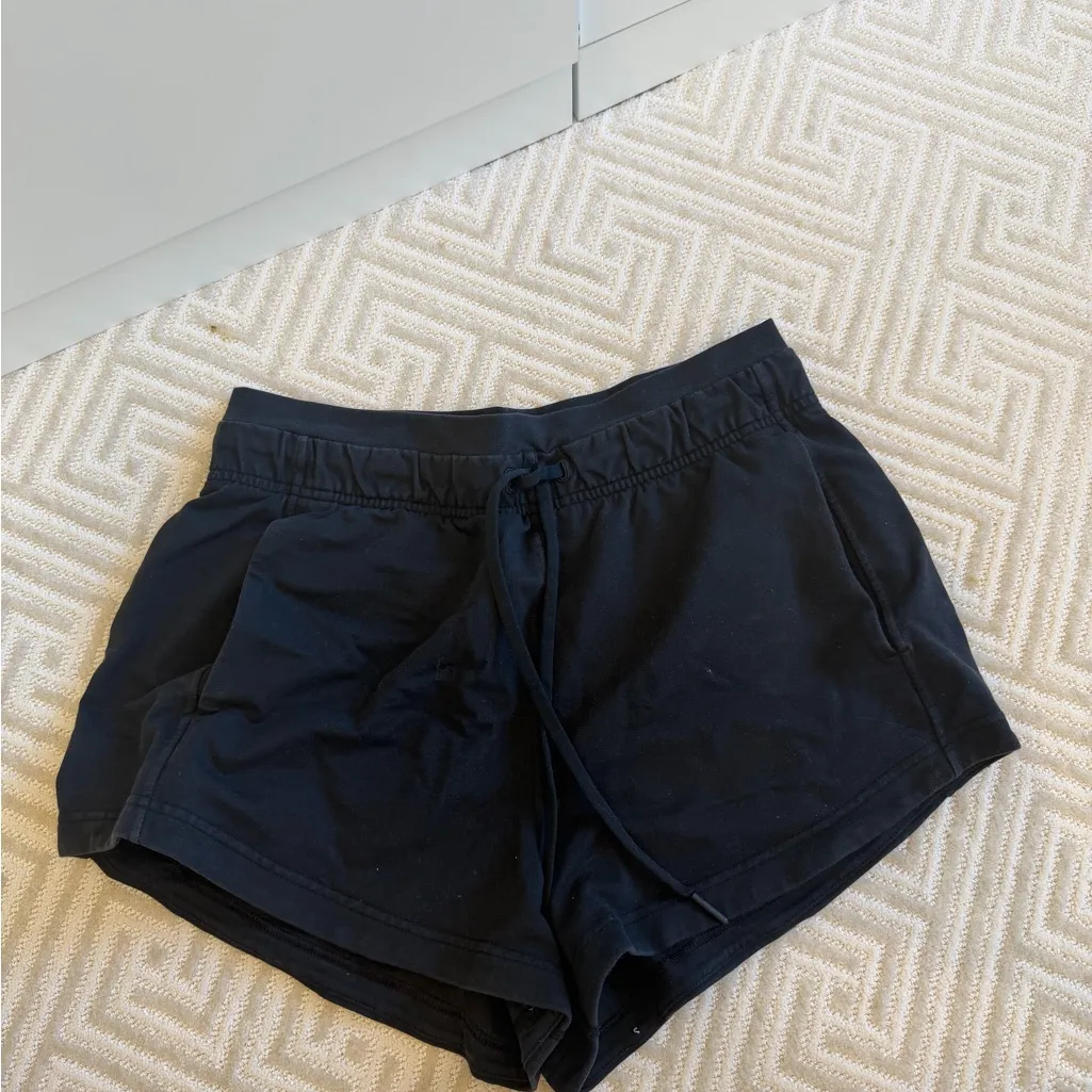 Lululemon Women’s Inner Glow High-Rise Short 3" - Image 2