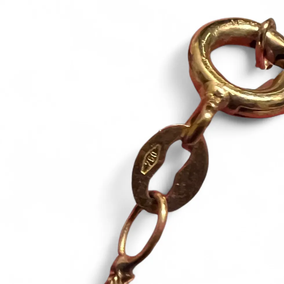 18k solid yellow Gold Heart and Key Pendant Necklace - Image 7