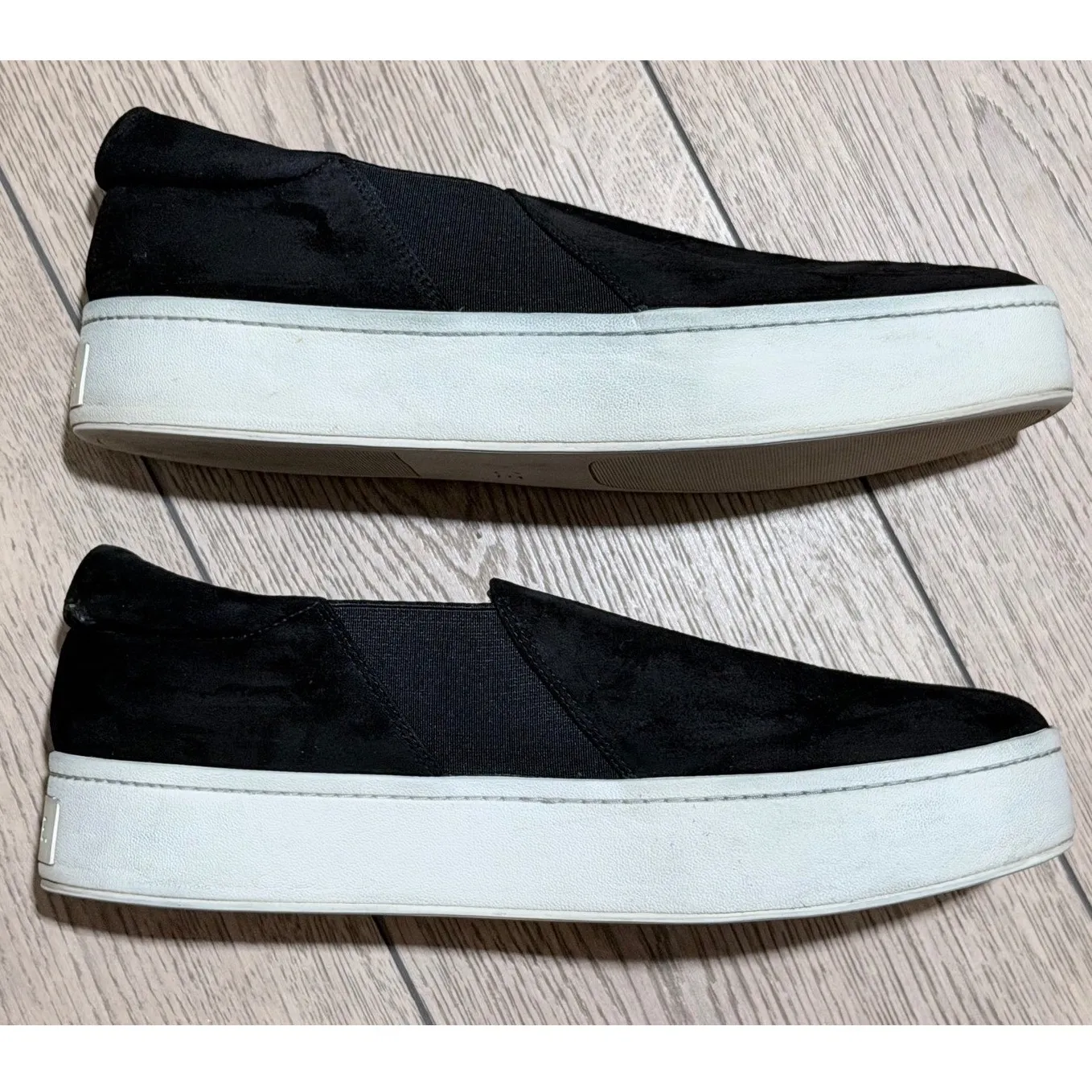 Vince Warren Womens Black Suede Slip On Platform Sneakers Shoes - Image 5