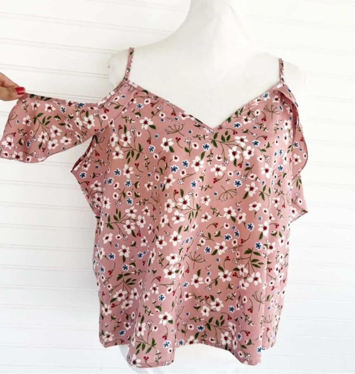 SheIn  Pink Floral Cold Shoulder Blouse - Image 4