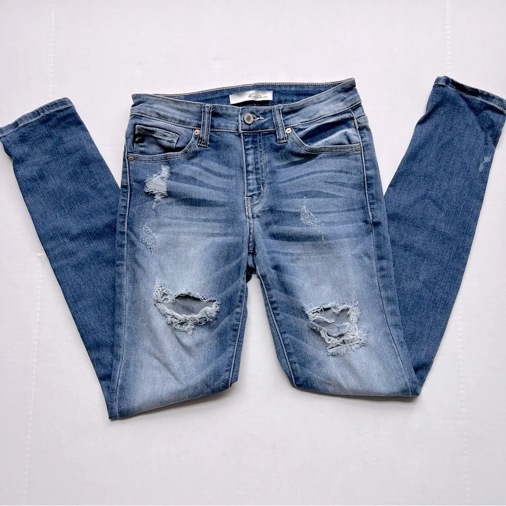 KANCAN distressed skinny jeans medium wash size 5 26 - Image 5