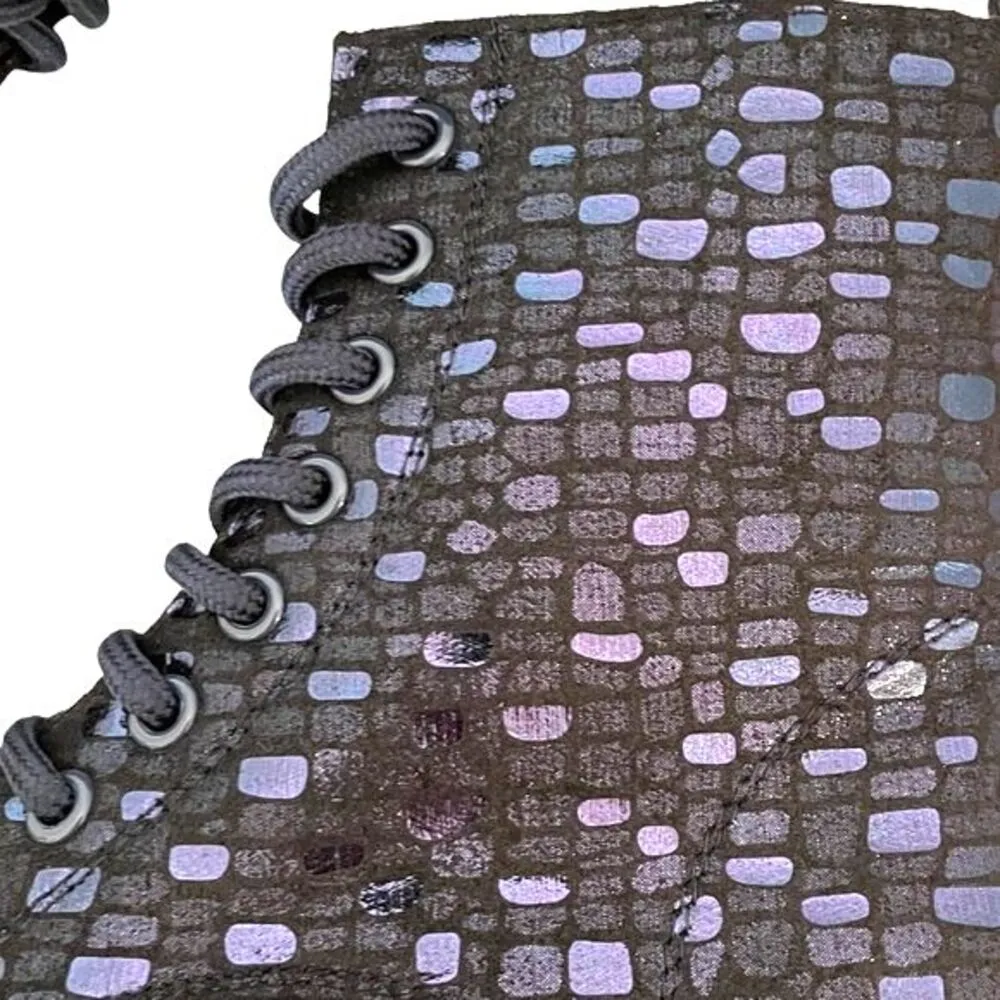 Tinstree Combat Boot Metallic Blue Printed Lug Sole 8 Eye Lace Up Boots Size 6 Black - Image 10