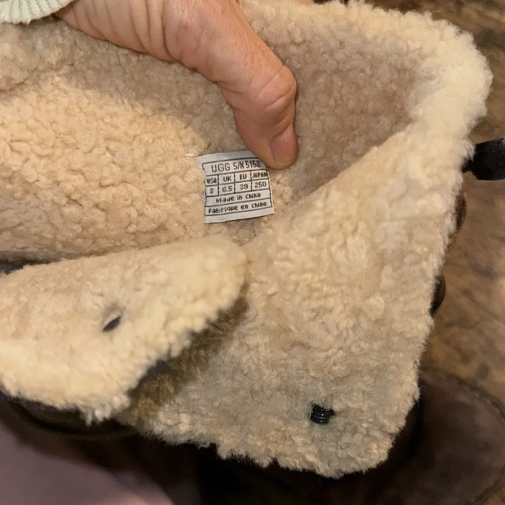 UGG Australia Surfcat Shearling Tall Suede BOOTS 5158 size 8 brown - Image 12