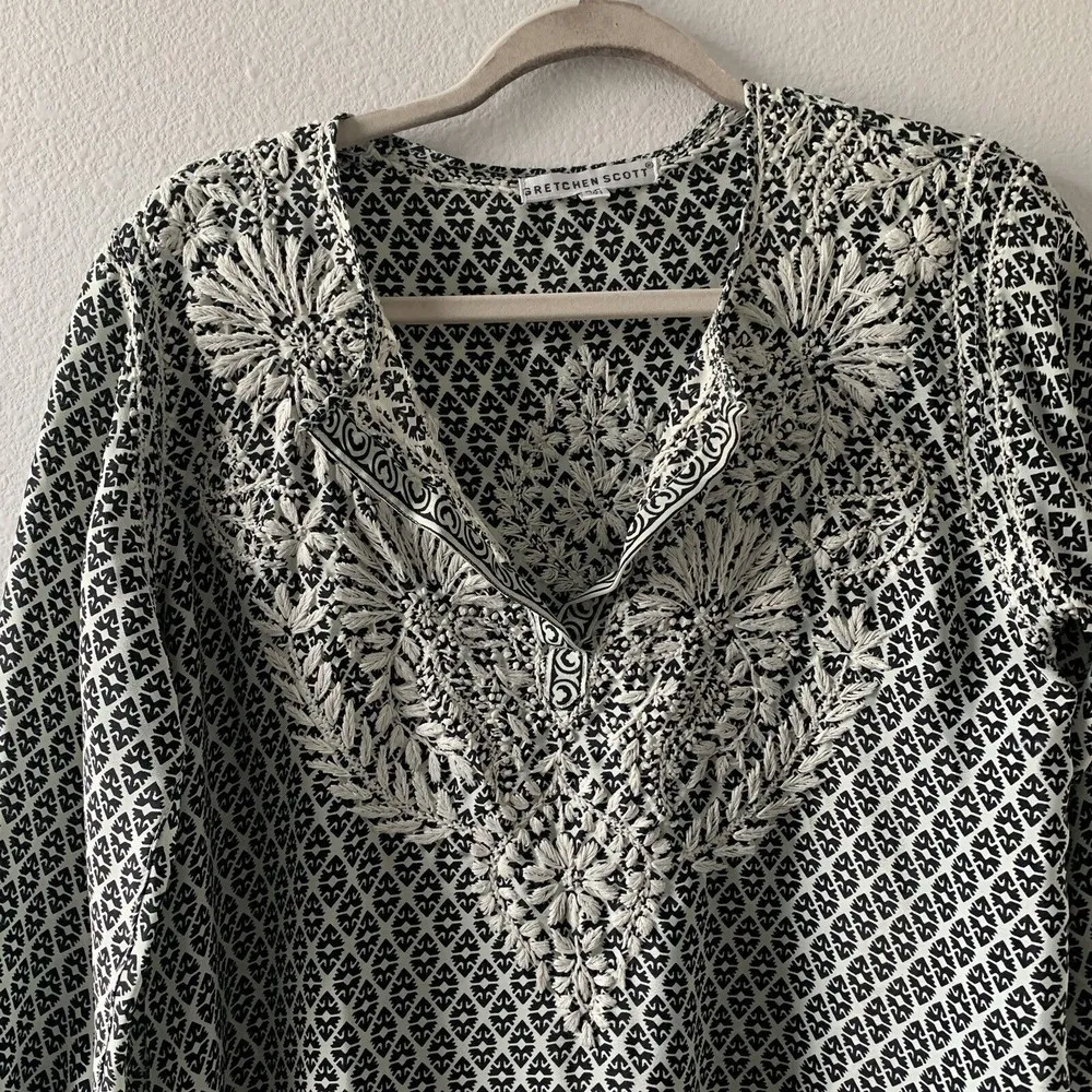 Gretchen Scott Womens Size Medium Multicolor Printed Embroidered Silk Tunic Top - Image 2