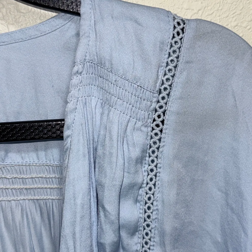 Fourteen & 9th light blue Boho smocked top blouse sz small - Image 3