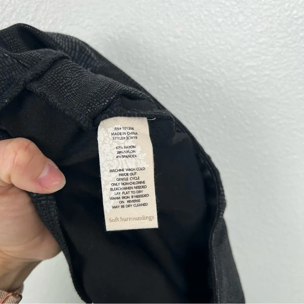 Soft Surroundings Printed Snake Skin Pants Black Sz PM‎ - Image 5