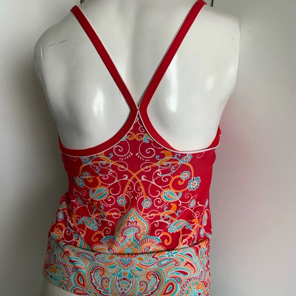 Gold Coast size small pink Racerback tankini swimsuit top - Image 3