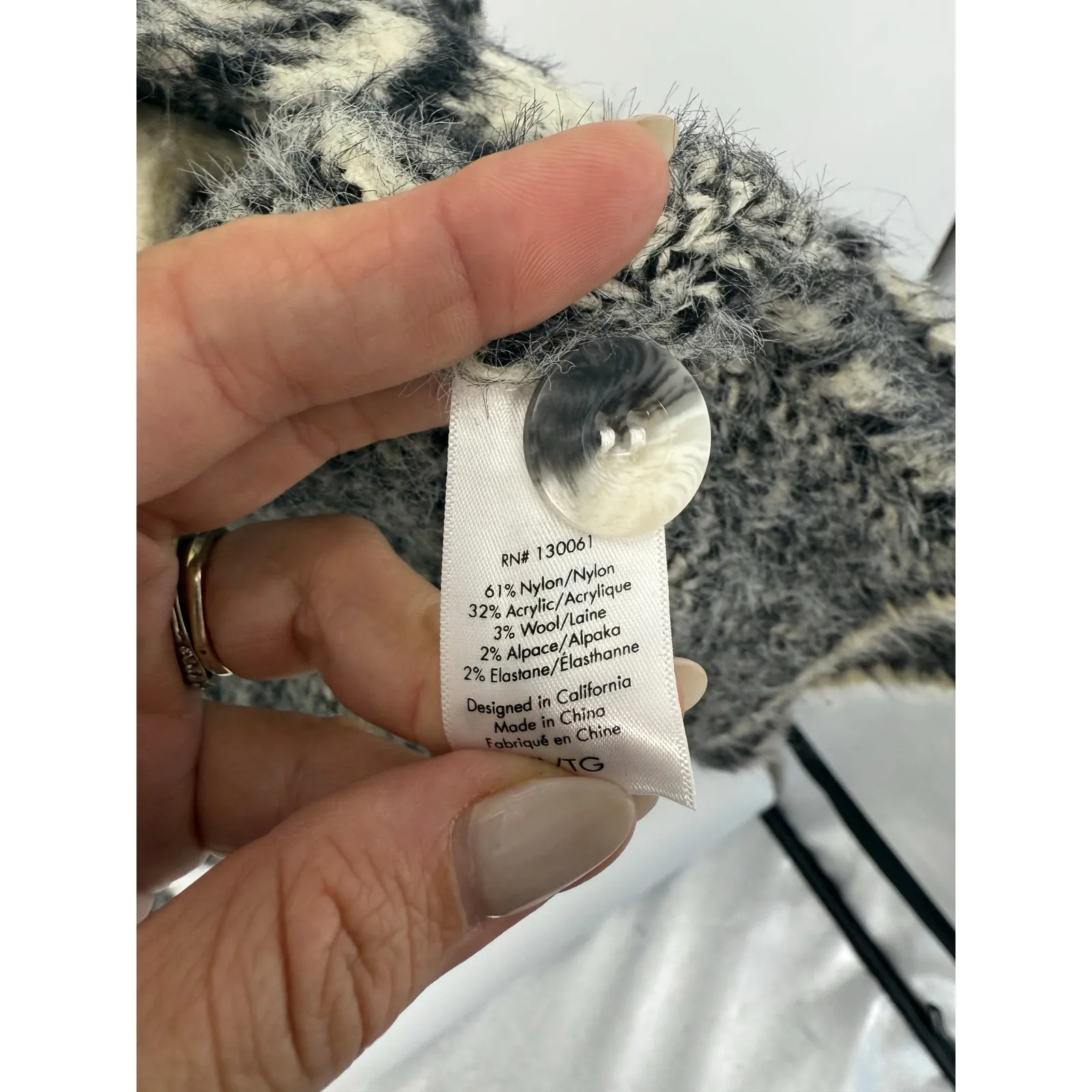 L*SPACE Stirling Sweater Coat in Plaid Ivory Black Women’s XL Cozy Quiet Luxury - Image 11