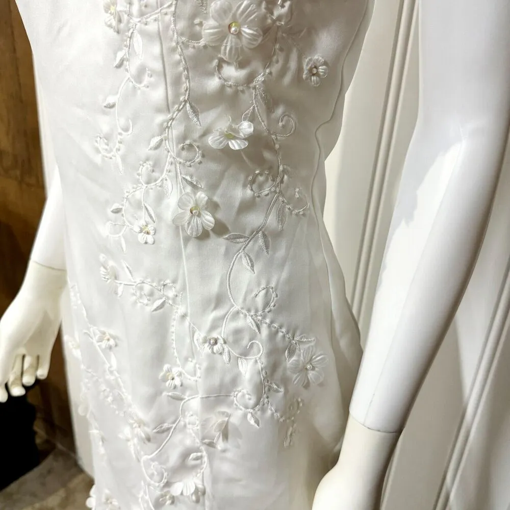 CINDERELLA Wedding Dress Women Size M Halter Neck Pleated Floral Open Back White - Image 4