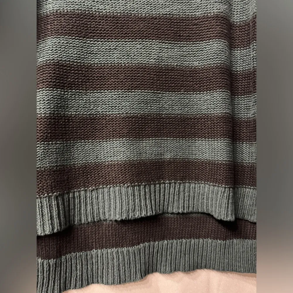 Michael Stars Dropped Shoulder Stripe Sweater Green & black striped size small - Image 6