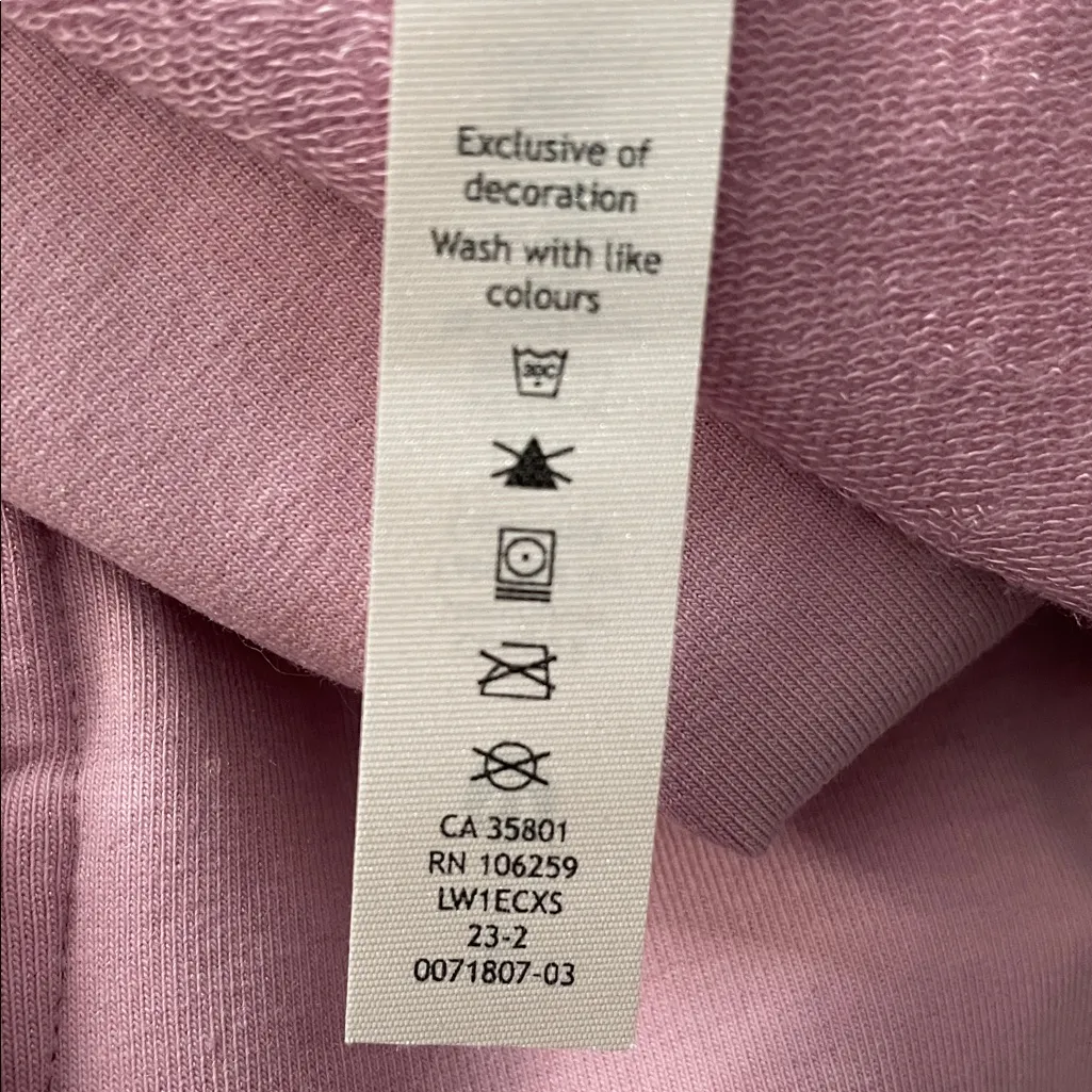 Lululemon French Terry V-Neck Romper
Pink Peony - Image 6