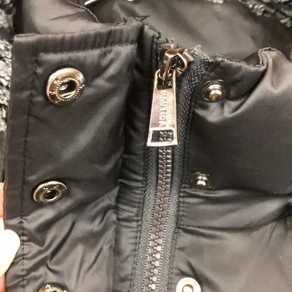 Nautica Women’s Black Puffer Faux Fur Hood Zipper Button-Up Fall Winter Jacket - Image 6