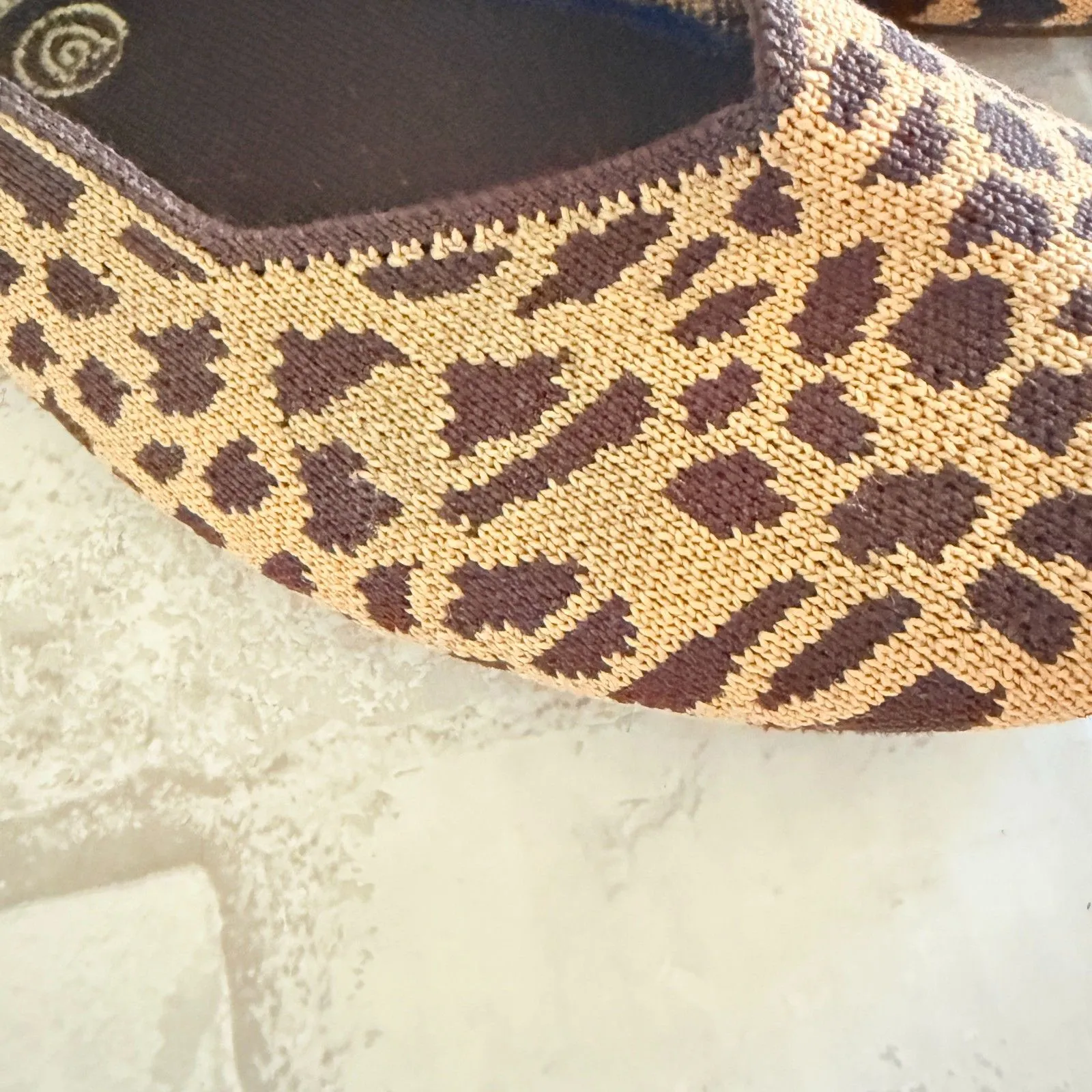 Rothys The Flat Animal Print Shoes Round Toe Eco Friendly Knit Comfort Sz 11 - Image 8