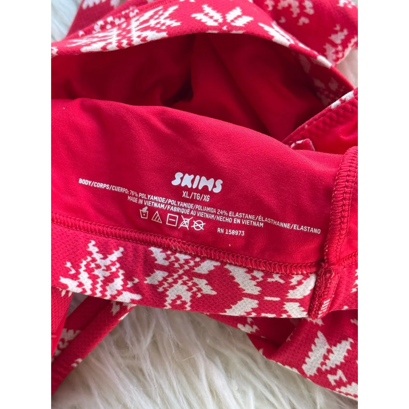 Skims Fits Everybody Scoop Bralette Red Snowflake Fair Isle Size XL - Image 8