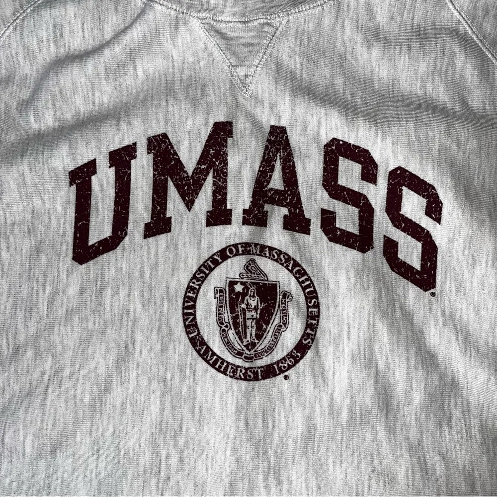 Champion UMASS‎ Reverse Weave Crew Neck Heavyweight Sweatshirt Large Gray Cotton - Image 5