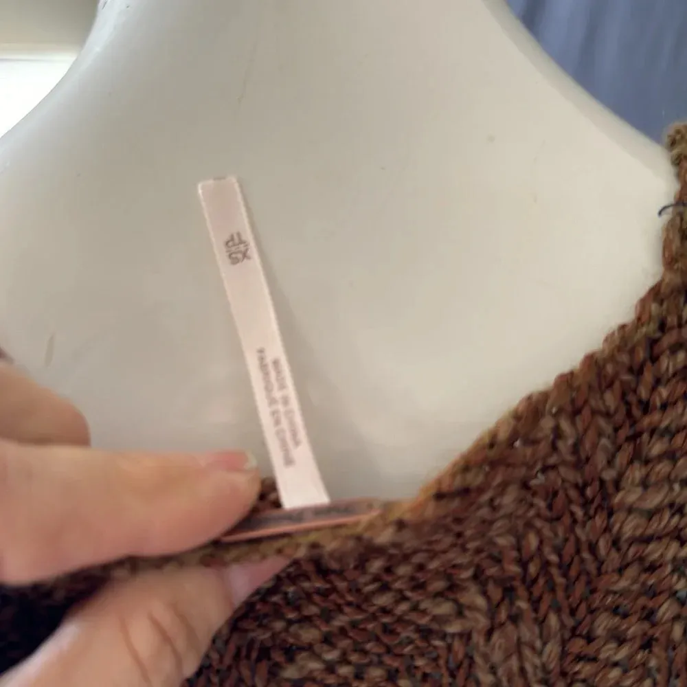 FREE PEOPLE Chevron brown v neck Sweater Tank top NWT size xs open-low sides - Image 7