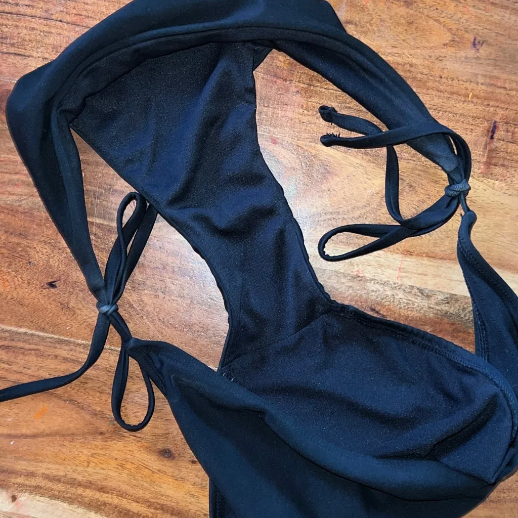 No Boundaries Black Bikini Bottom - Image 4