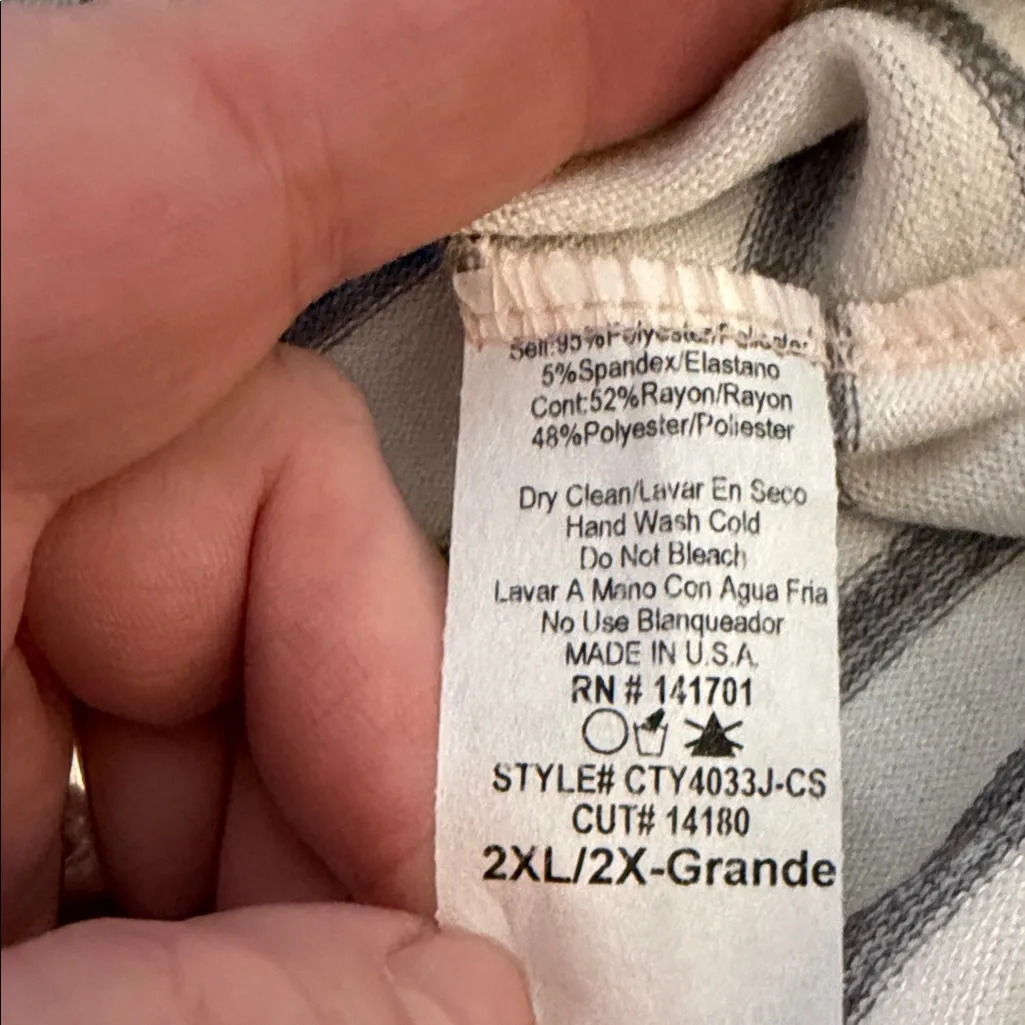 Chic Soul Floral Pink and White Striped Draped Top Size 2XL - Image 8