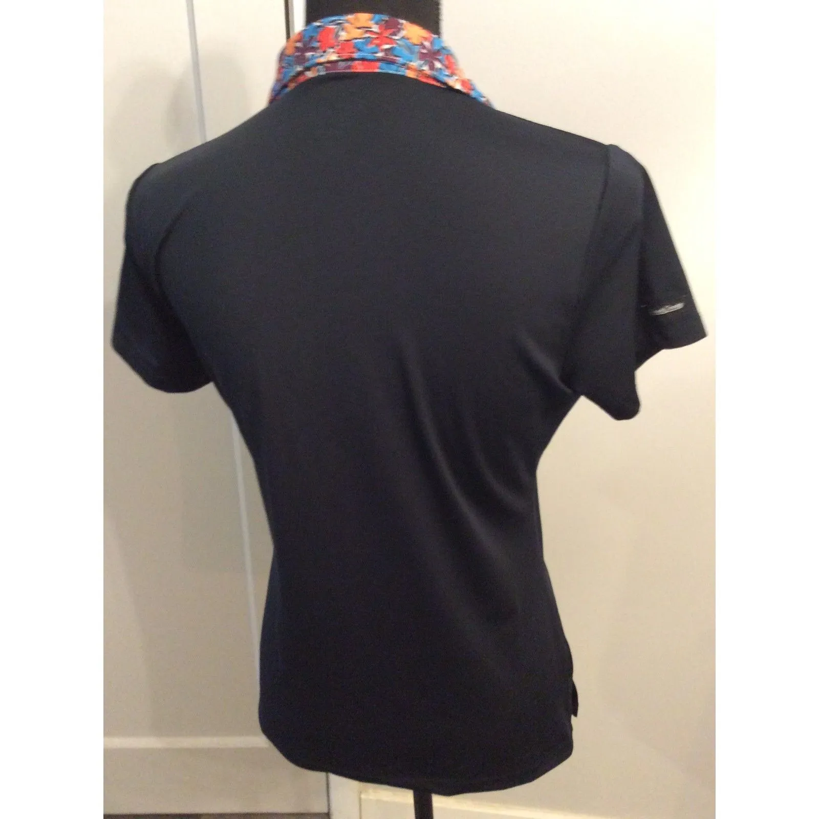 Good Good Golf Polo Shirt Small S Floral print collar Women - Image 5