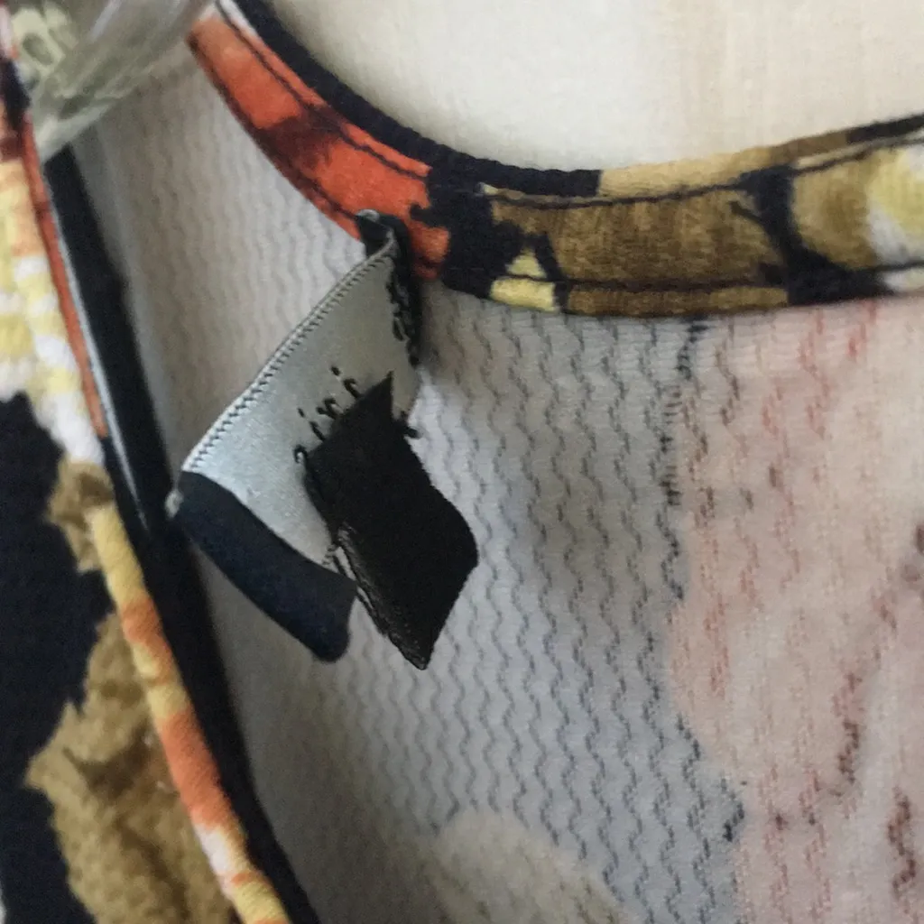 FINAL MARKDOWN Juniors’ iris Textured Sheath Dress (L) - Image 10