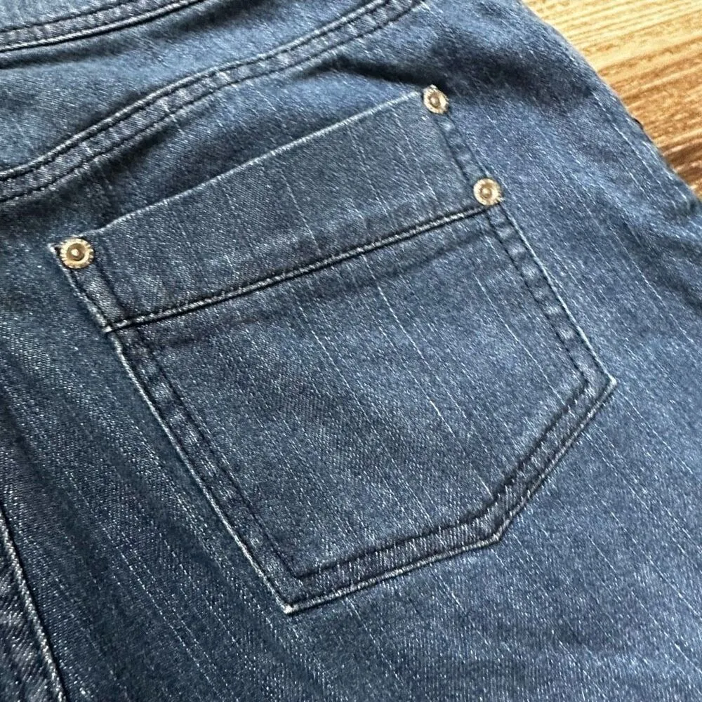 Chico's Platinum Claire CP cuffed jeans - Image 11