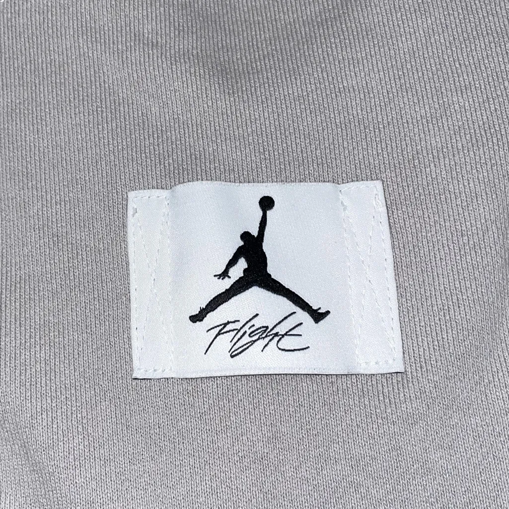 NWOT-Jordan cropped hoodie - Image 3