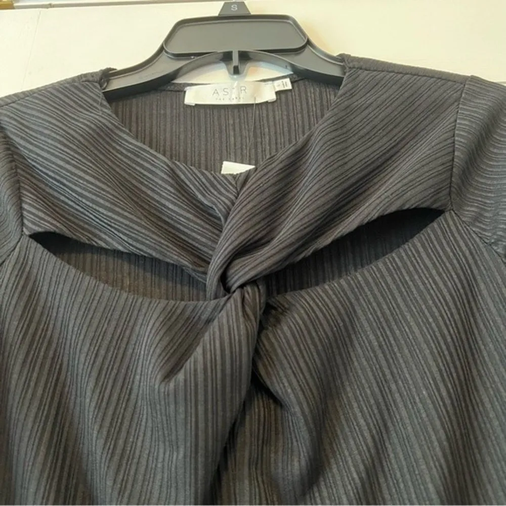 ASTR NWT  the Label Black Cutout Bodysuit Size Large - Image 5