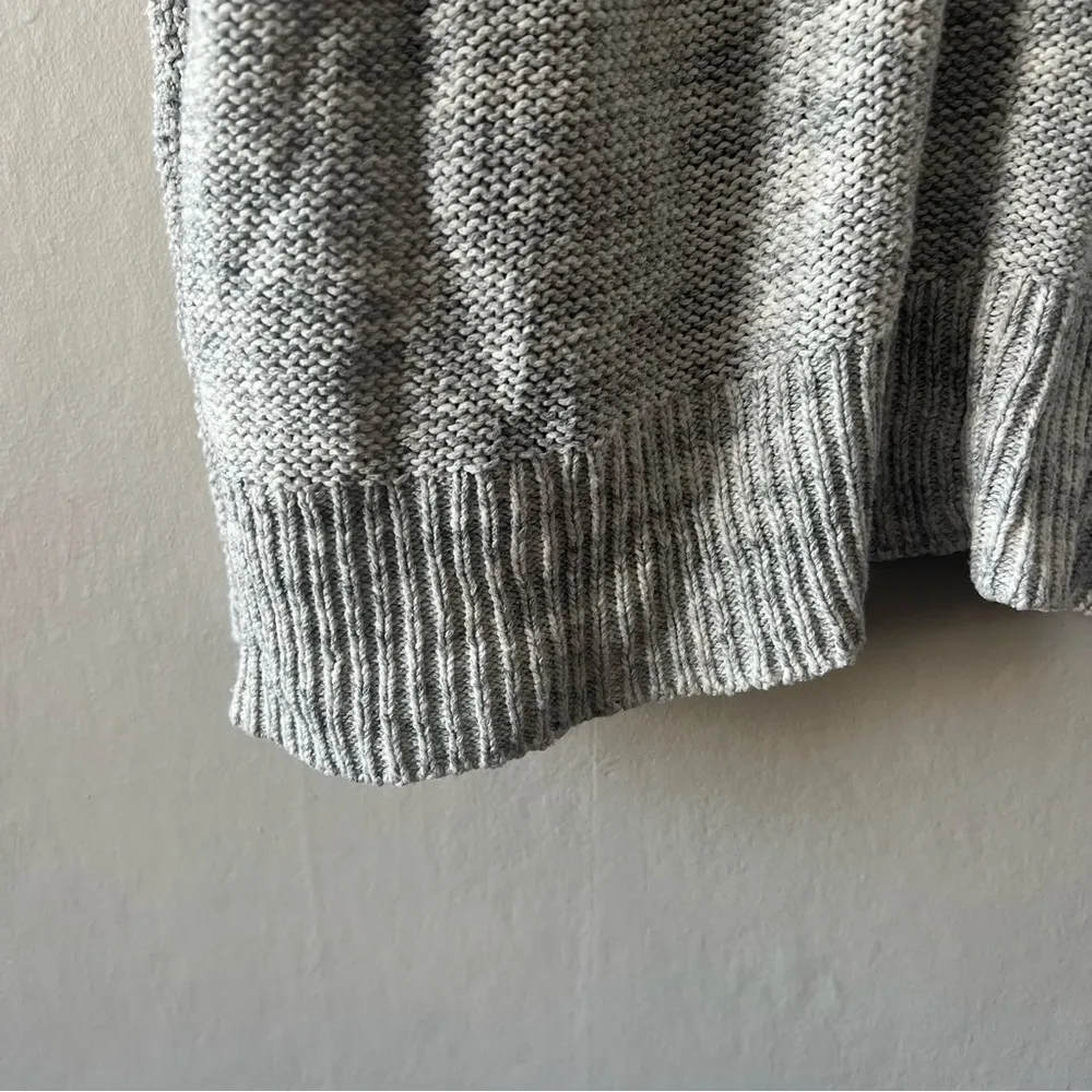 American Eagle Light Grey Knit Cardigan XS/S - Image 6