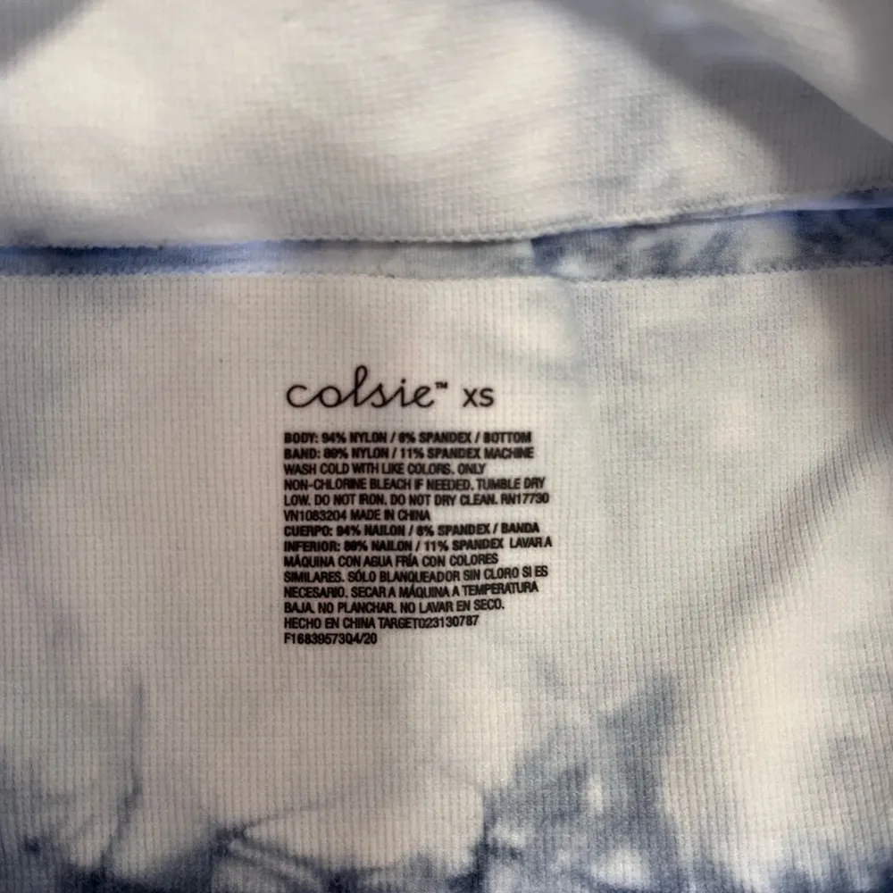 COLSIE Tie Dye Sleeveless Crop Tank Top Women’s Sz XS Activewear Bra Top EUC Blue - Image 4