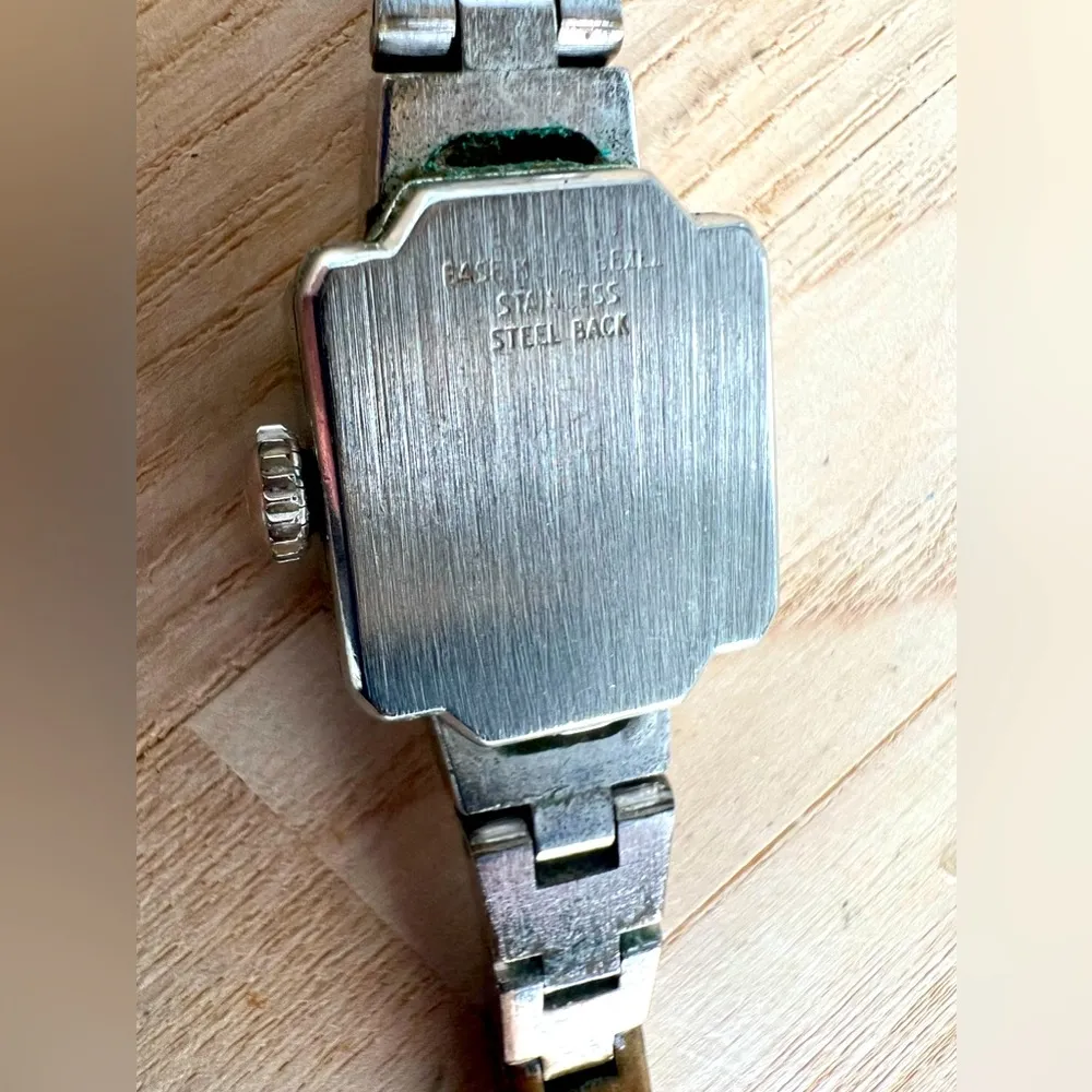 Bulova Ladies Watch Rare Vintage White Gold Tone Manual Winding N8 Swiss Made - Image 11