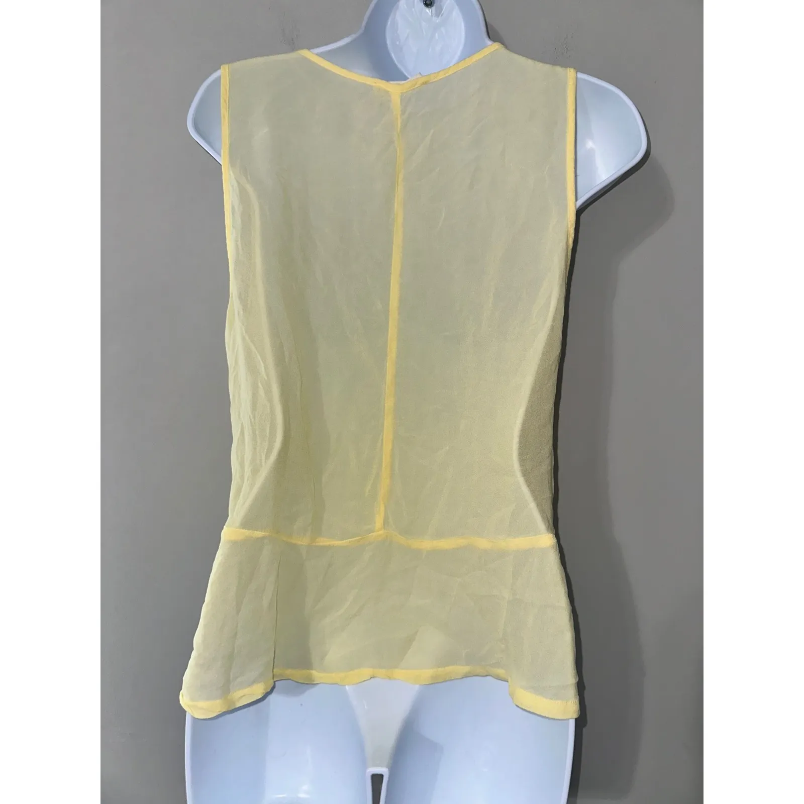 LACAUSA XS Yellow Sleeveless‎ Top V Neck Viscose Peplum Blouse Womens - Image 3