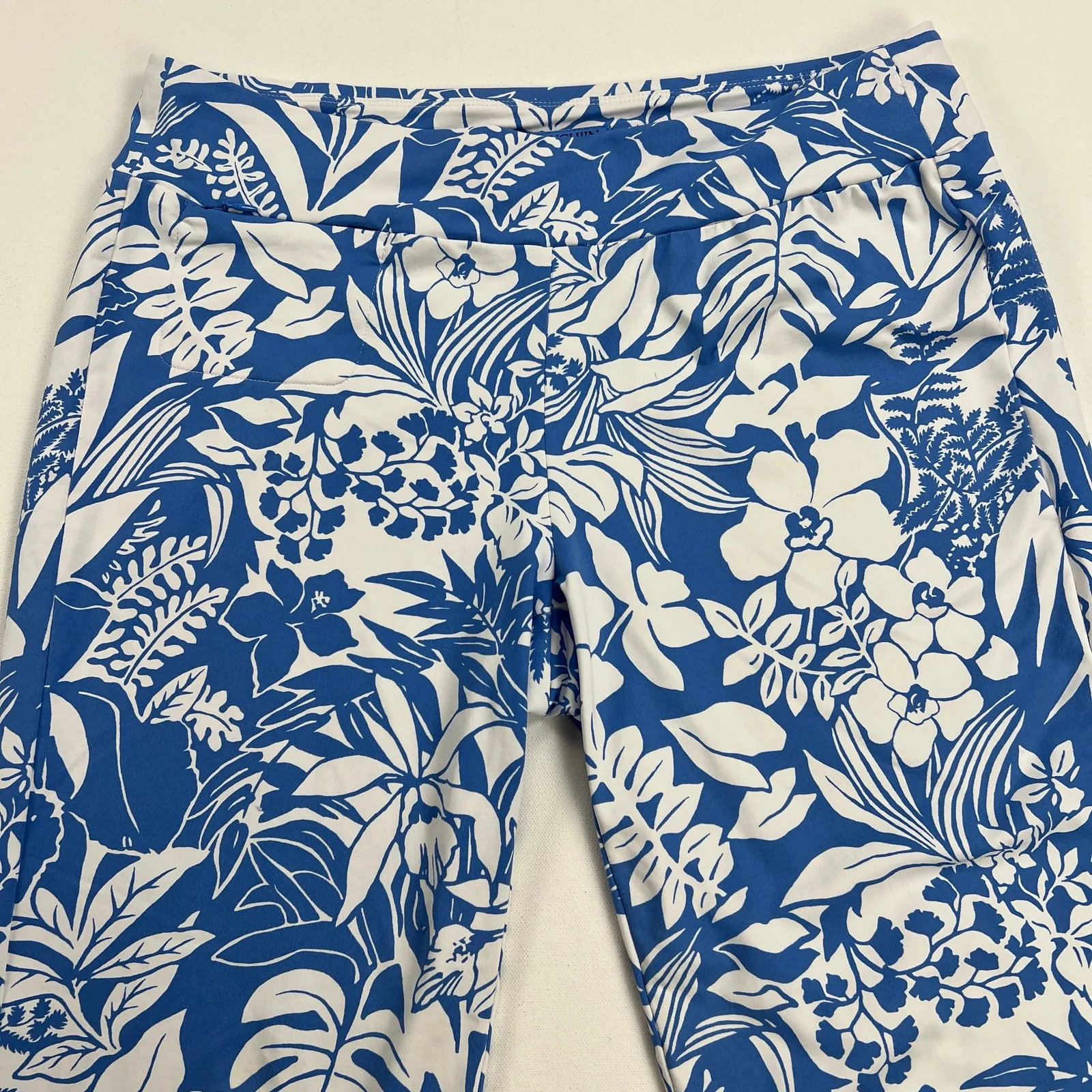 J. McLaughlin Newport Capri Pants Blue White Tropical Monstera Size M - Image 6