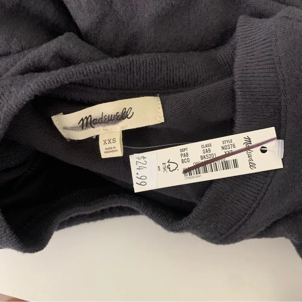 Madewell NWT  Brushed Jersey Ruched Long-Sleeve Tee Black Coal - Image 4