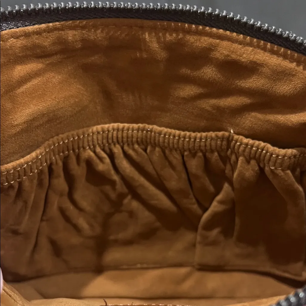 Patricia Nash | Leather Wristlet w/ Tooled Design in “Lava” - Image 10