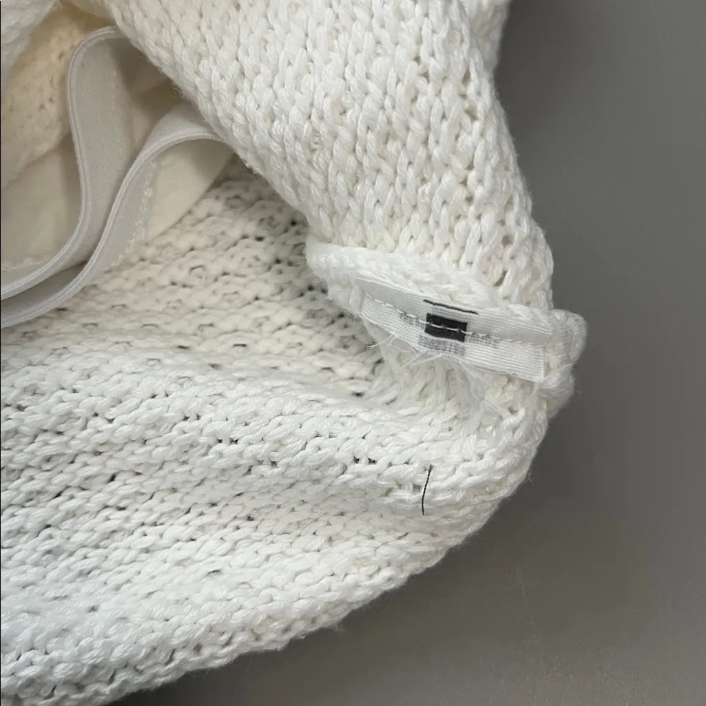 Hollister Crochet Crop Top White Size Small - Image 8